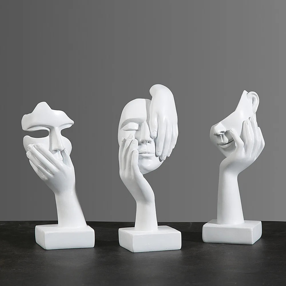 Faceless Muse: Abstract Resin Figurines for Modern Interiors